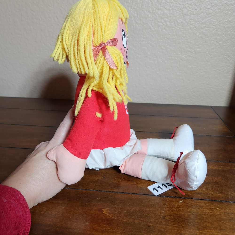 Vintage 1974 Libby Libby Pull String Doll Red and White Plush Does Not Play - Picture 7 of 9